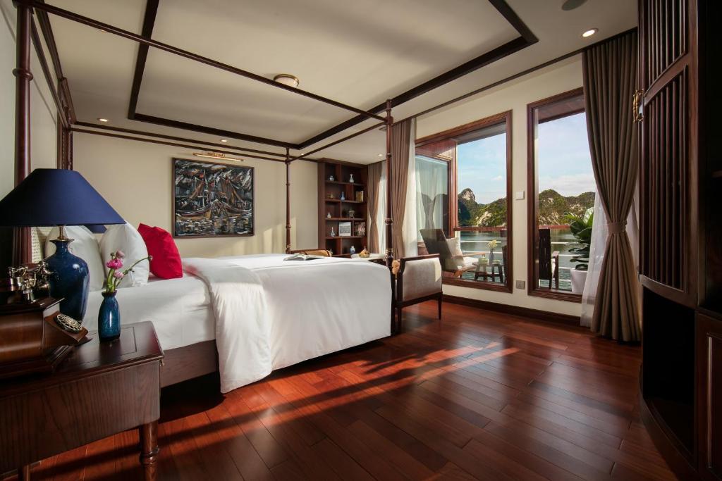 Heritage Binh Chuan Cruise