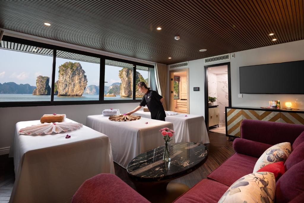 Stellar Of the Seas Cruise