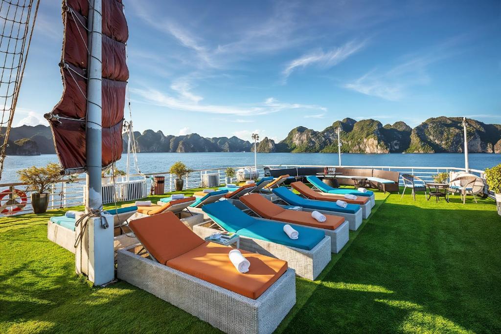 Verdure Lotus Cruise